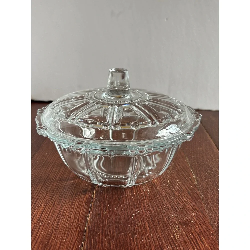 Vintage Clear Pressed Glass Candy Dish with Lid Beaded Ribbed Round‎ Bowl 6 Inch